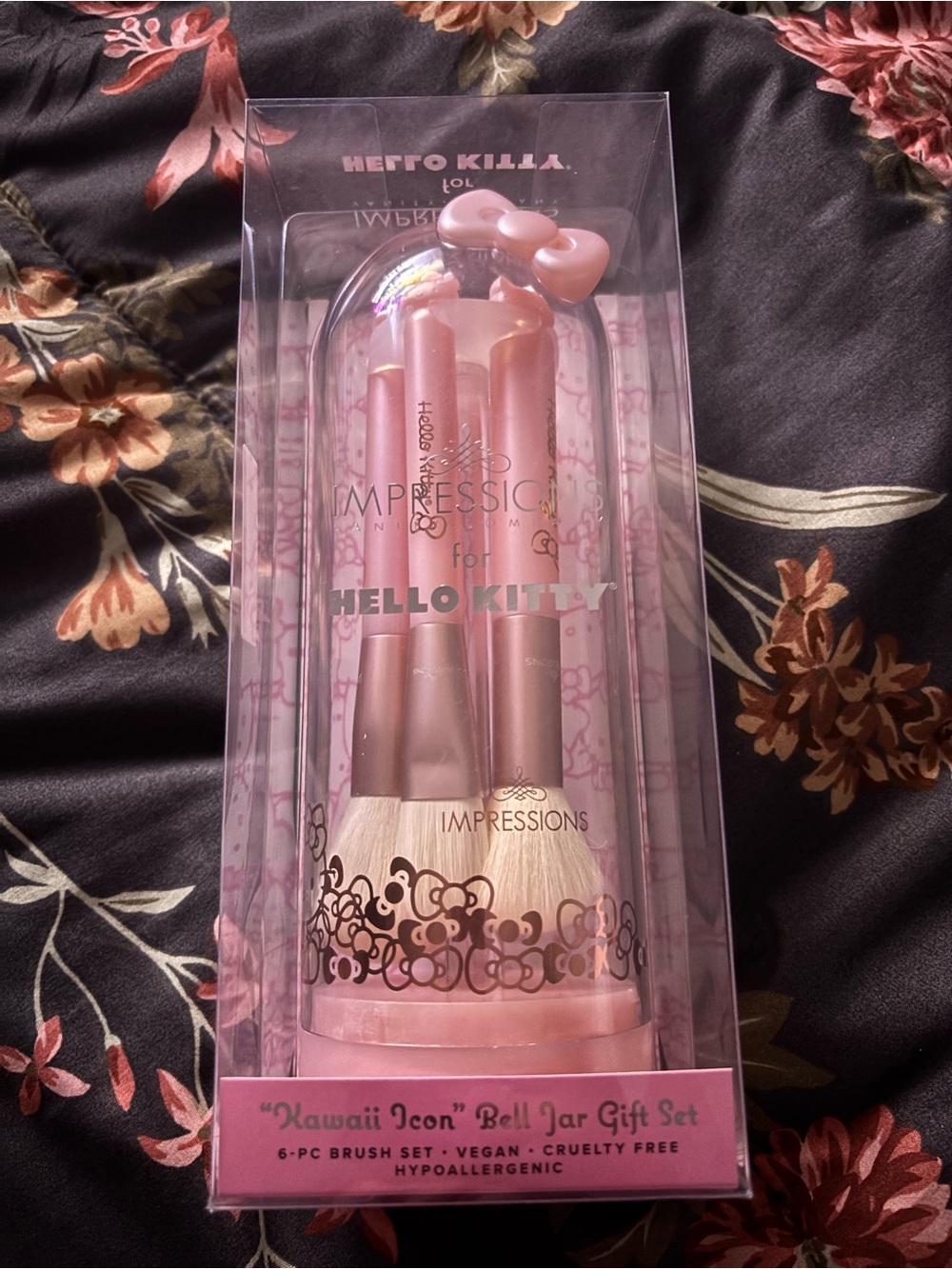 Impressions Hello Kitty Pink 6-Piece Bath & Body Brush Set with Bell Jar